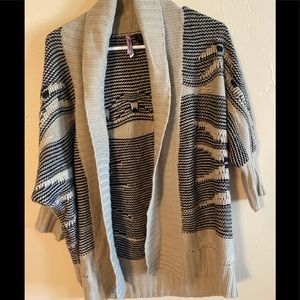 Love By Design black & taupe cardigan. Size Small.